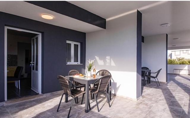 Royal Appartement Novalja